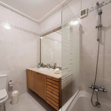 Дом отдыха Great Family Villa In Funchal Фуншал