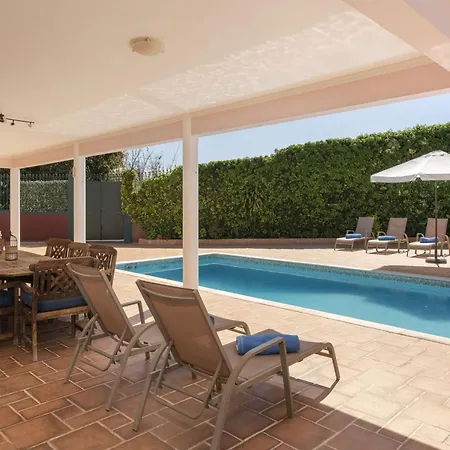 Дом отдыха Great Family Villa In Funchal